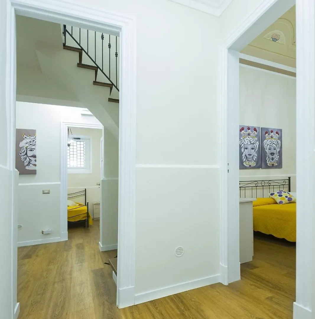 Appartamento Martoglio - Casa Vacanze - Katania 0*,  Włochy